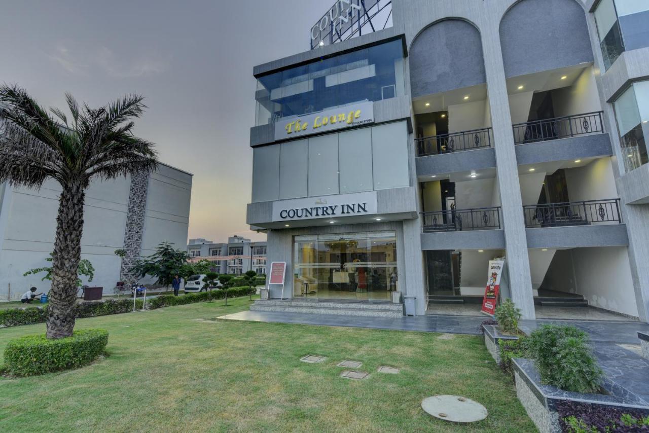 Country Inn Hotels & Resorts Vrindāvan Екстериор снимка