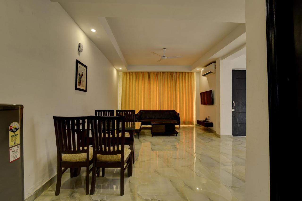 Country Inn Hotels & Resorts Vrindāvan Екстериор снимка