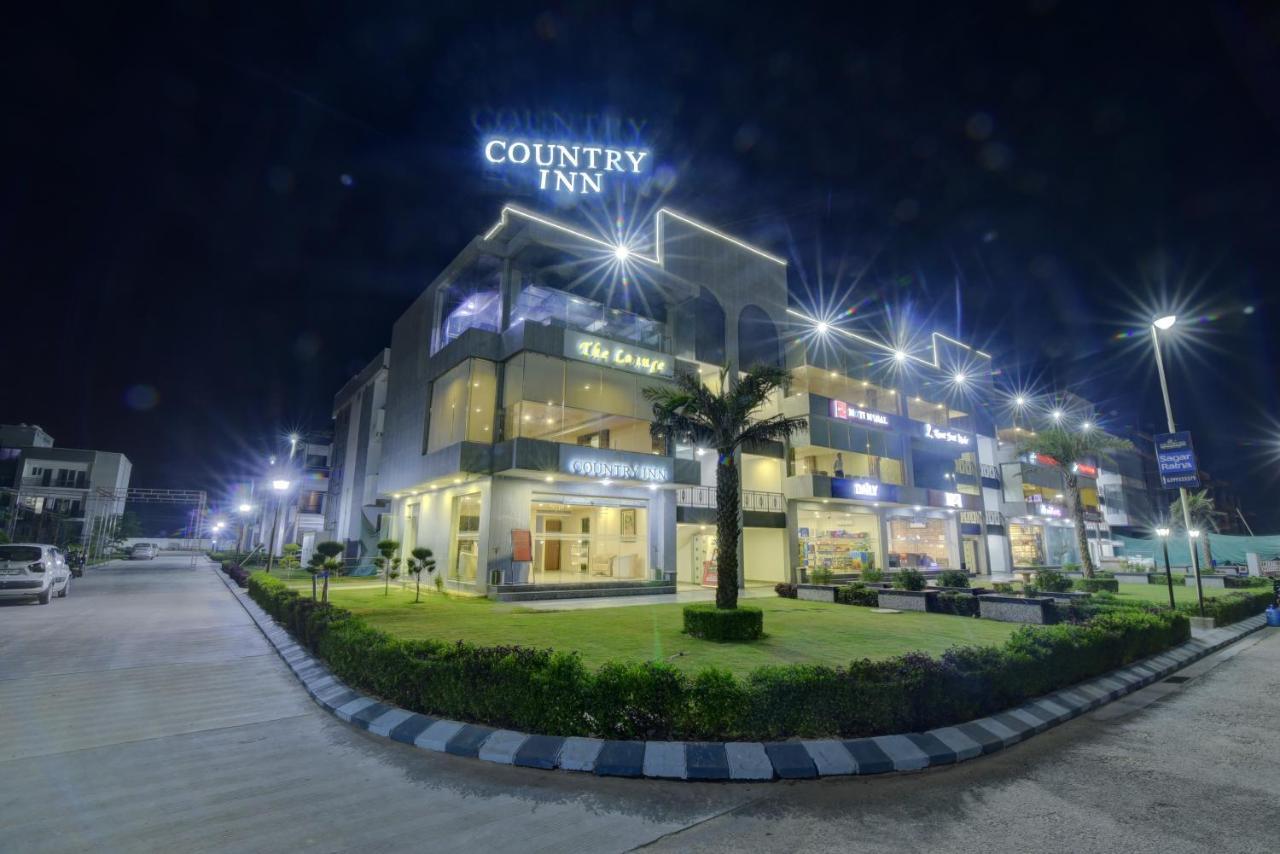 Country Inn Hotels & Resorts Vrindāvan Екстериор снимка