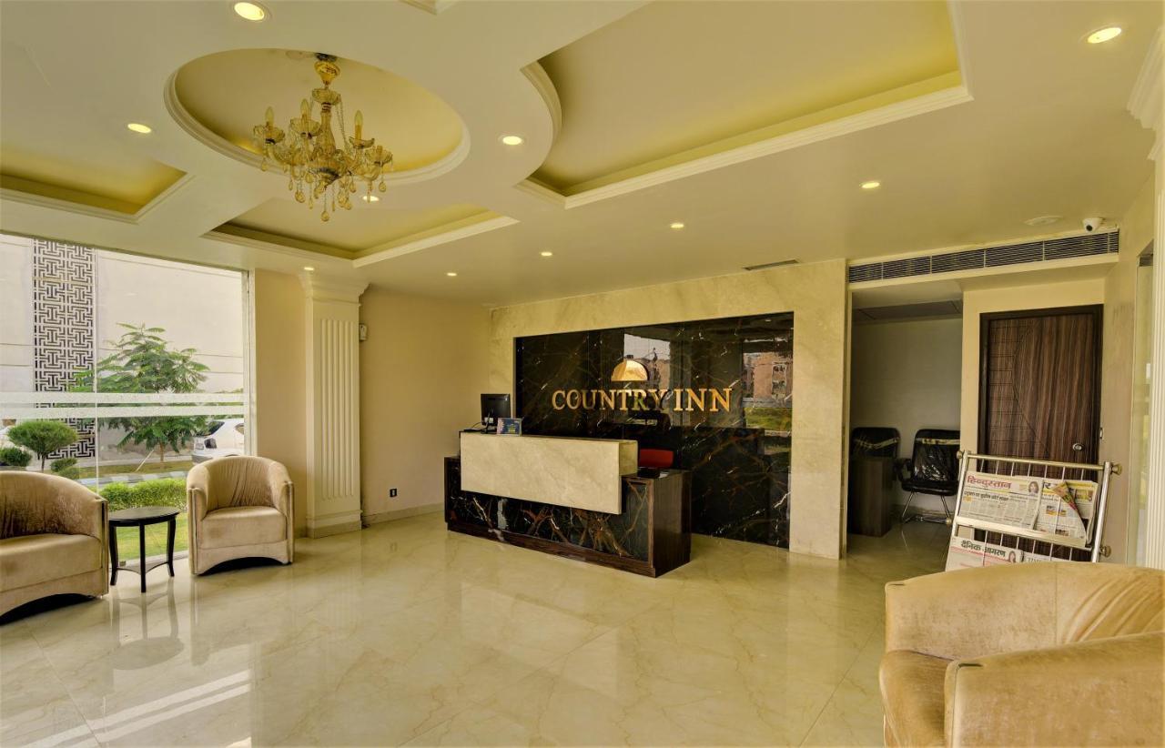Country Inn Hotels & Resorts Vrindāvan Екстериор снимка